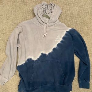 Multi colored goodie